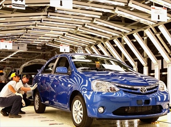 Best automobile magazines in india market