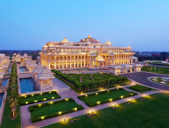 Rank 4 Itc Hotels Top 10 In India 2016 Mba Skool Study Image Company Website