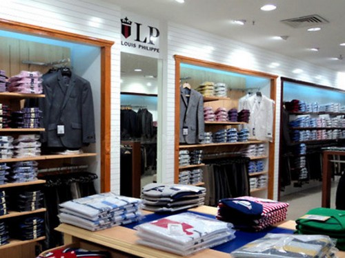 Louis Philippe expands footprint in Middle East, opens new store