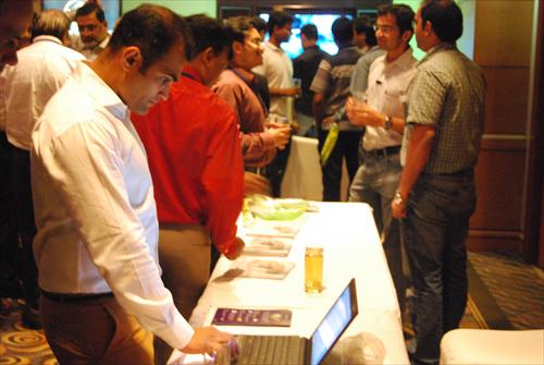 IIMA Alumnus at the MBASkool desk